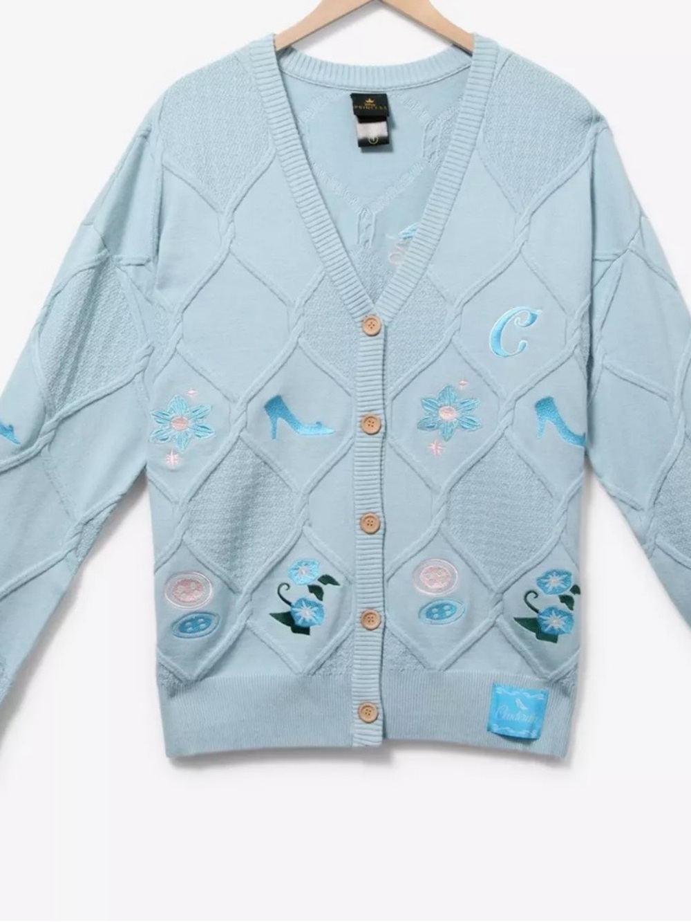 NWT Disney & BoxLunch EXCLUSIVE
Cinderella Cardigan S/M Embroidered Magical Blue
